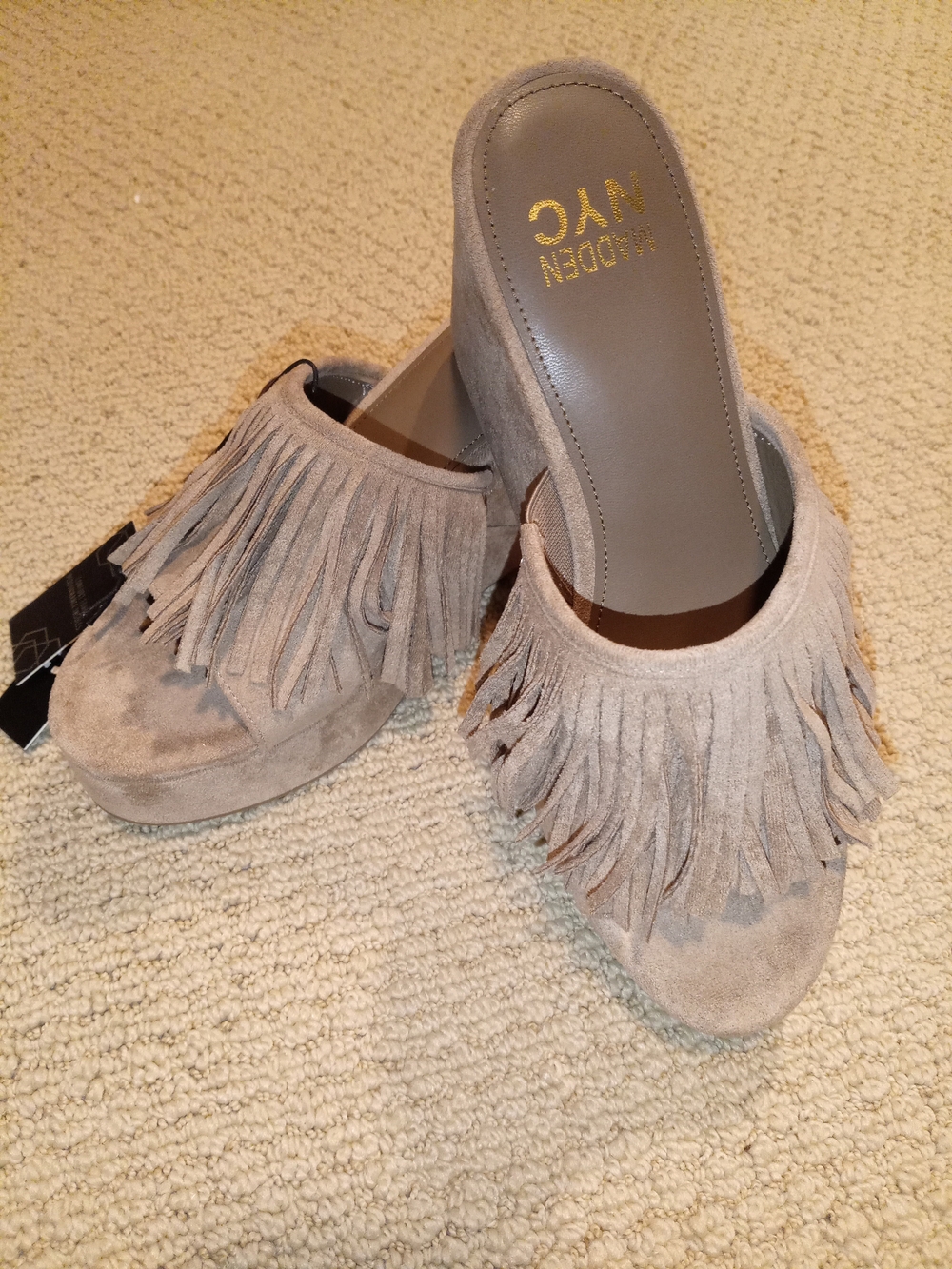 Hobo Wedge Taupe Suede Slide Sz 10 Mules by Madden NYC